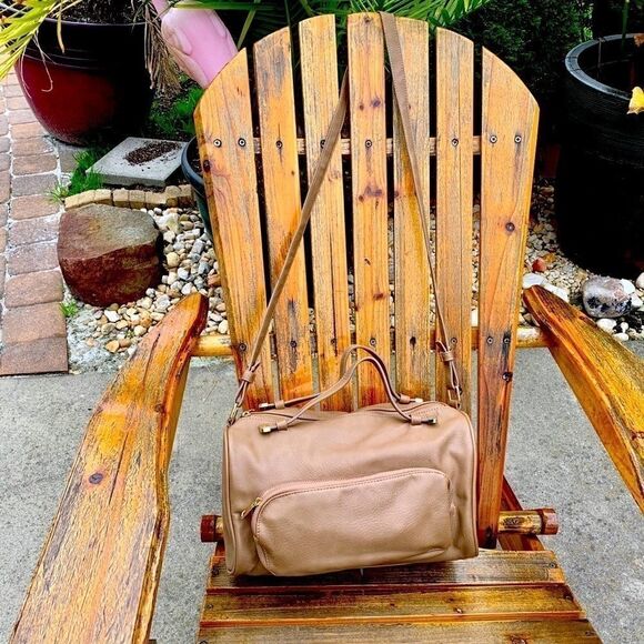 Forever 21 Handbags - FOREVER 21 BEIGE BAG